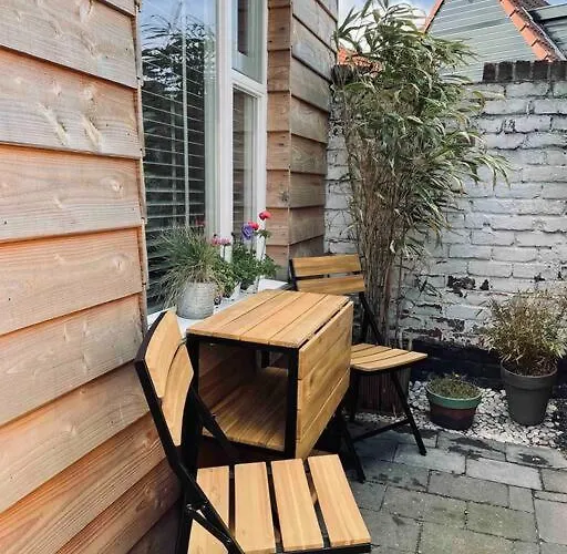 Lejlighed Have A Stay! -the Birdhouse, Tiny Close To The